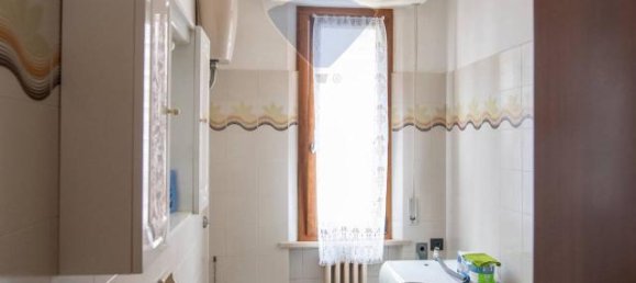4 rooms Apartment in Montemarciano, Italy No. 7410 13