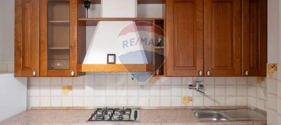 4 rooms Apartment in Montemarciano, Italy No. 7410 6