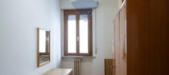 4 rooms Apartment in Montemarciano, Italy No. 7410 19