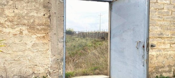 Земельный участок с 1 комнатой в Нойкаттаро, Италия № 21761 7