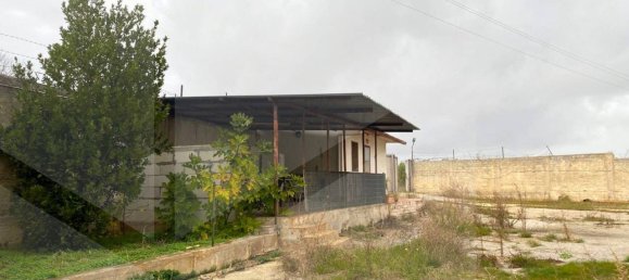 Земельный участок с 1 комнатой в Нойкаттаро, Италия № 21761 4