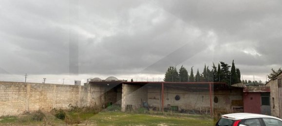 Земельный участок с 1 комнатой в Нойкаттаро, Италия № 21761 5