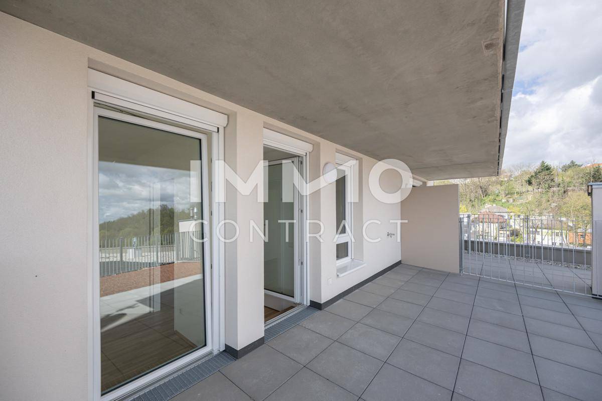 3 bedrooms Apartment in St. Polten, Austria No. 500