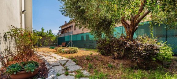 3 bedrooms House in Fano, Italy No. 262772 7