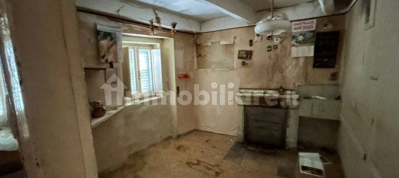 4 bedrooms House in Capracotta, Italy No. 277637 6