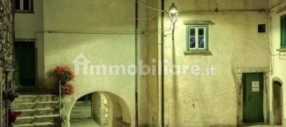 4 bedrooms House in Capracotta, Italy No. 277637 15