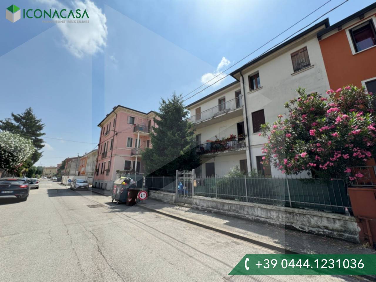 5 rooms Apartment in Vicenza, Italy No. 19251