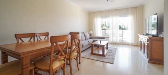 Apartamento de 2 dormitorios en Marbella, Spain No. 185268 4