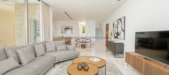 Villa de 4 dormitorios en Kissonerga, Cyprus No. 25595 8