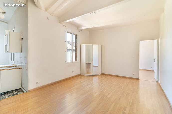 1 bedroom Apartment in Aix-en-Provence, France No. 287537