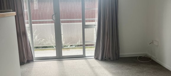 1 Schlafzimmer Wohnung in Glenside, New Zealand, Nr. 113 2