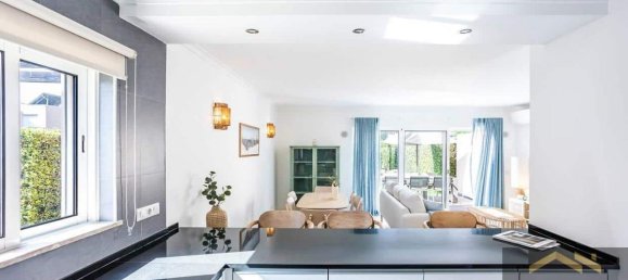 Casa de 3 dormitorios en Carvoeiro, Portugal No. 9295 12