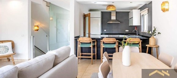 Casa de 3 dormitorios en Carvoeiro, Portugal No. 9295 10