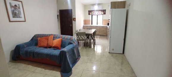 3 غرف نوم طابقين في Qrendi, Malta رقم 8212 13