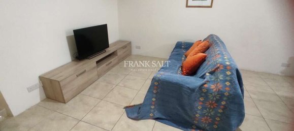 3 غرف نوم طابقين في Qrendi, Malta رقم 8212 3