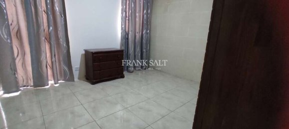 3 غرف نوم طابقين في Qrendi, Malta رقم 8212 17