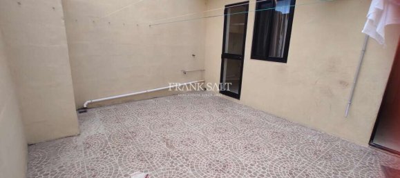 3 غرف نوم طابقين في Qrendi, Malta رقم 8212 11