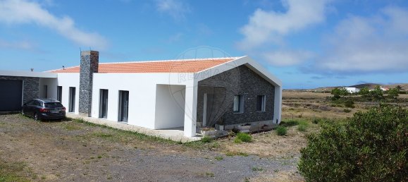 3 Schlafzimmer Haus in Vila do Porto, Portugal, Nr. 45217 29