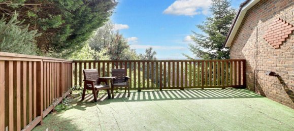 3 bedrooms House in Biggin Hill, United Kingdom No. 4759 6