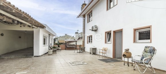 4 bedrooms House in Rio Tinto, Portugal No. 134334 4