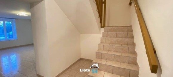 2 chambres Maison de ville à Ambacourt, France No. 46847 3