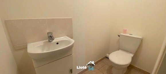 2 chambres Maison de ville à Ambacourt, France No. 46847 27