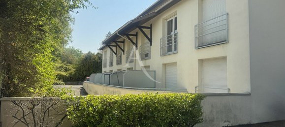 Studio in Toulouse, France No. 356866 2