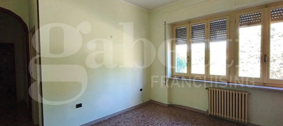 2 bedrooms Apartment in Amelia, Italy No. 311725 4