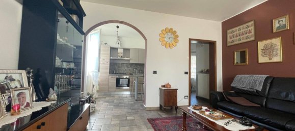 2 bedrooms Apartment in Oggiono, Italy No. 365507 13