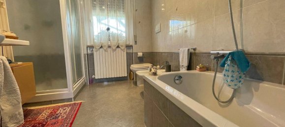 2 bedrooms Apartment in Oggiono, Italy No. 365507 40