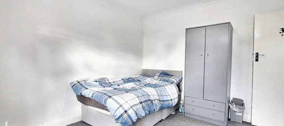 Casa de 5 dormitorios en Uxbridge, United Kingdom No. 5030 20