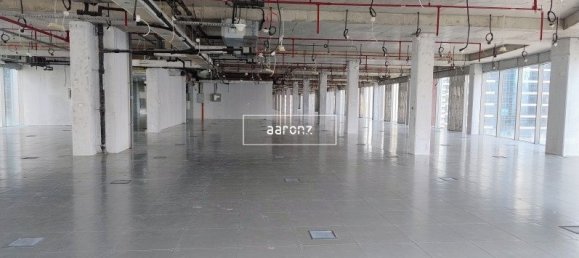 1687.4m² Office in Jumeirah Beach Residence, UAE No. 38804 12