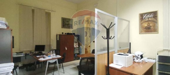7 rooms Office in Palermo, Italy No. 356213 4