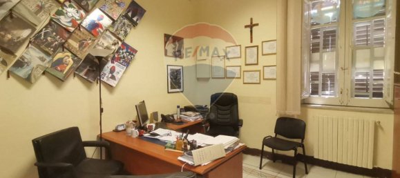 7 rooms Office in Palermo, Italy No. 356213 17