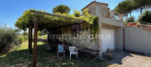 3 bedrooms House in Todi, Italy No. 39053 52