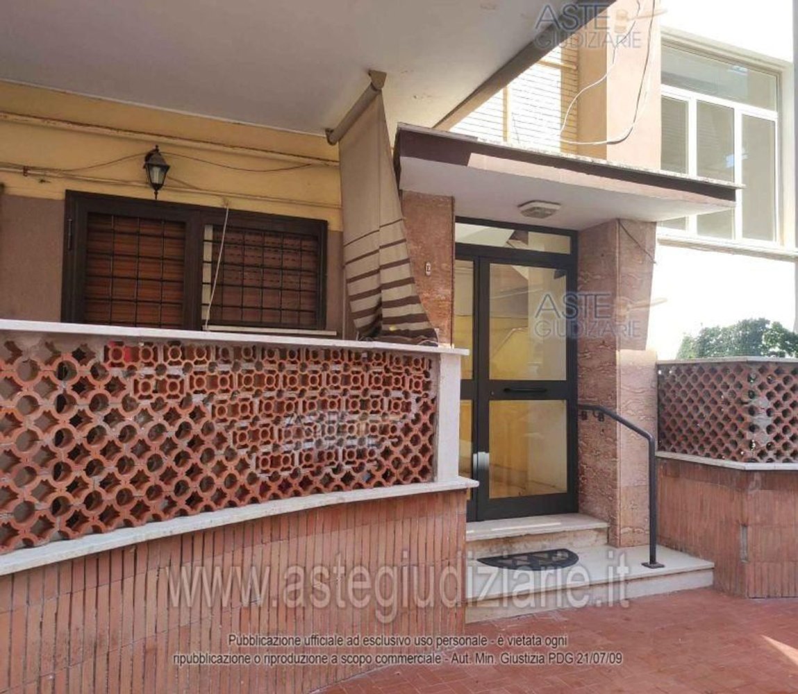 11-Zimmer Haus in Pomezia, Italy, Nr. 16322