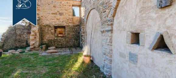 5 bedrooms Castles in Scarperia e San Piero, Italy No. 370947 26