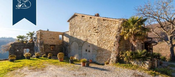 5 bedrooms Castles in Scarperia e San Piero, Italy No. 370947 24