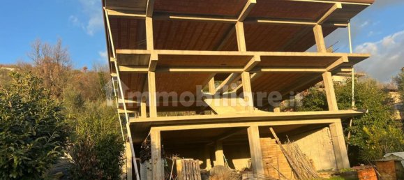 3 Schlafzimmer Villa in Fiuggi, Italy, Nr. 196068 57