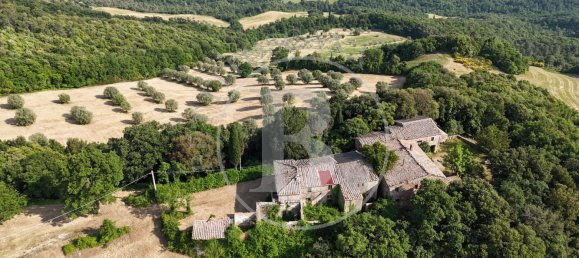 10 bedrooms Castles in Volterra, Italy No. 378323 36