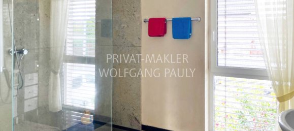 4 bedrooms Building in Viersen, Germany No. 120642 3