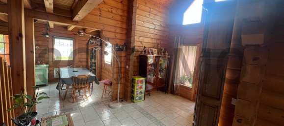 4 bedrooms Villa in Marigny-le-Chatel, France No. 275549 6