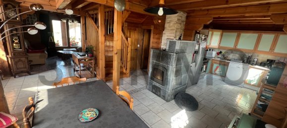 4 bedrooms Villa in Marigny-le-Chatel, France No. 275549 5