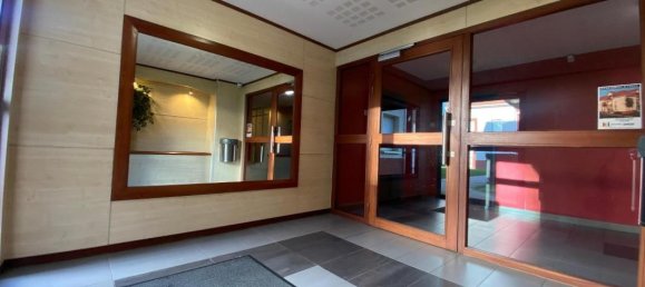 2 bedrooms Apartment in Beaurains, France No. 51417 9