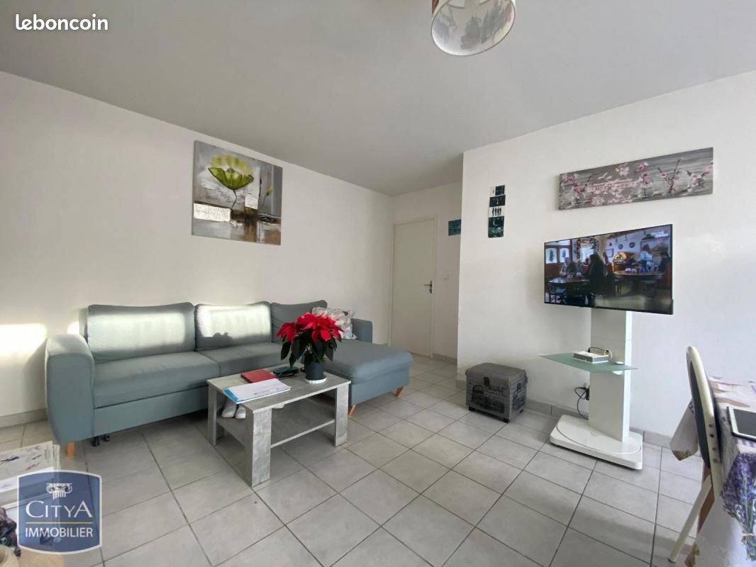 2 bedrooms Apartment in Beaurains, France No. 51417