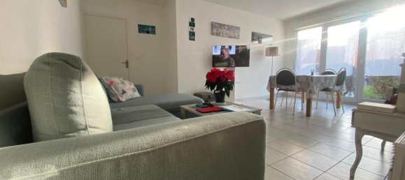 2 bedrooms Apartment in Beaurains, France No. 51417 2