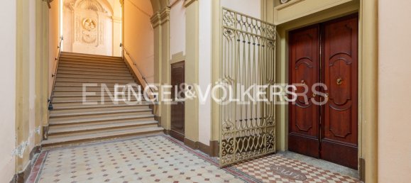 5 bedrooms Apartment in Bologna, Italy No. 129222 13