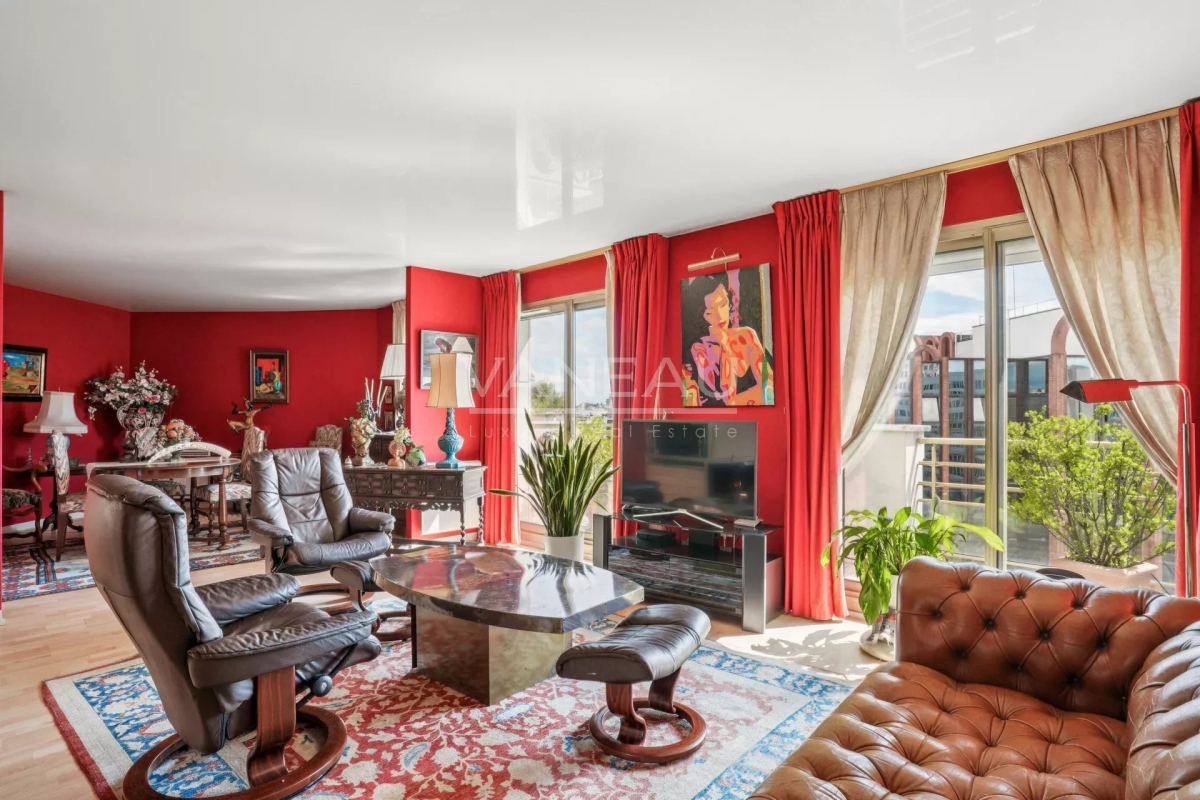 3 rooms Apartment in Levallois-Perret, France No. 342843