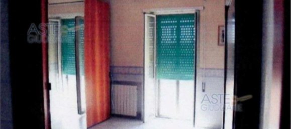 Apartamento de 3 habitaciónes en Pomezia, Italy No. 196536 19