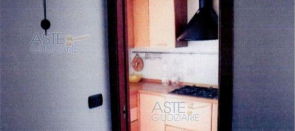 Apartamento de 3 habitaciónes en Pomezia, Italy No. 196536 17